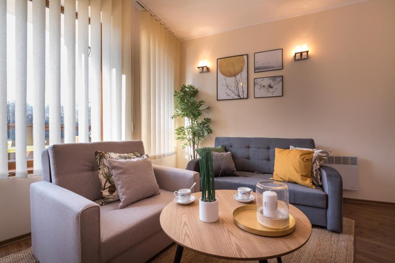Charming Ski Apartments Near Gondola & Bar Street, Cedar Lodge 1 Complex Bansko Buitenkant foto