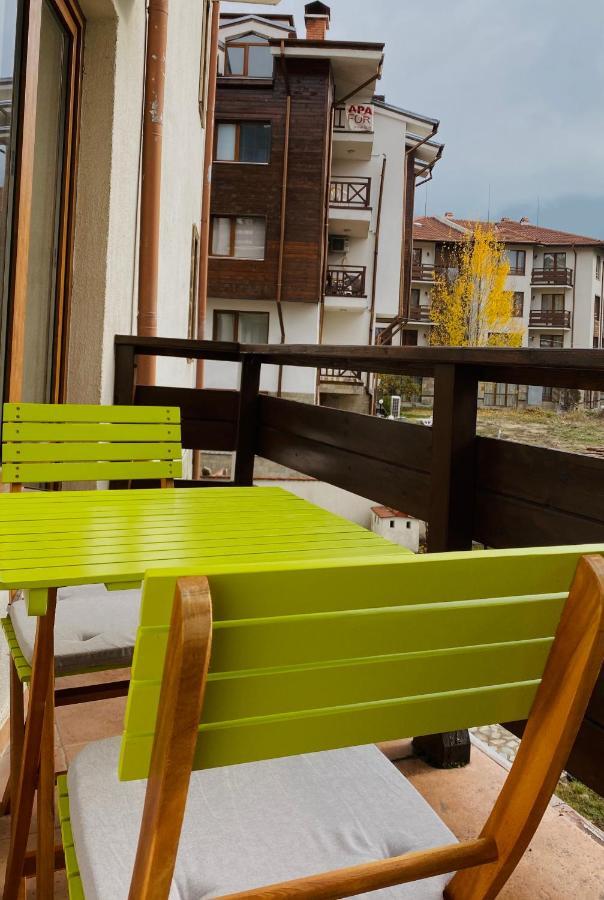 Charming Ski Apartments Near Gondola & Bar Street, Cedar Lodge 1 Complex Bansko Buitenkant foto
