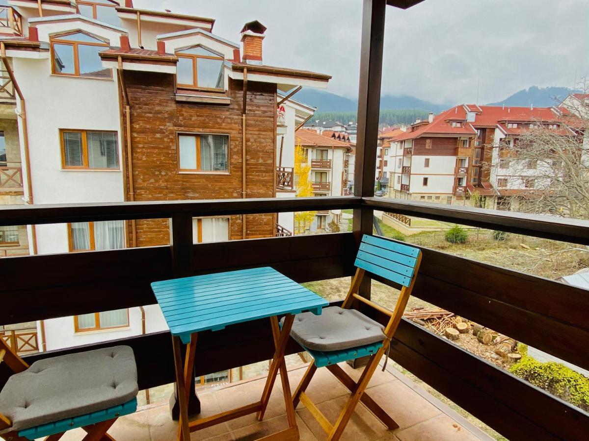 Charming Ski Apartments Near Gondola & Bar Street, Cedar Lodge 1 Complex Bansko Buitenkant foto